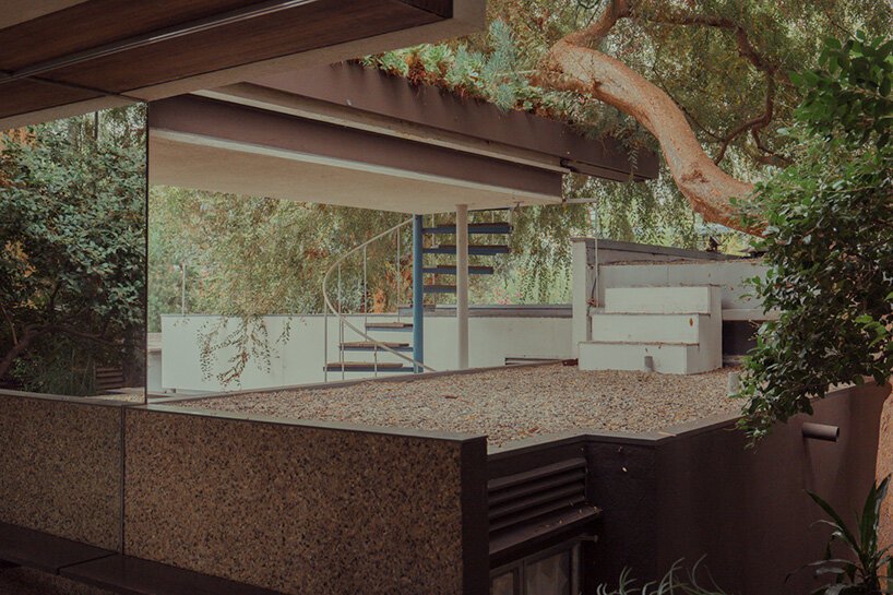 Franck Bohbot captures Richard Neutra's VDL Studio & Residences in L.A.