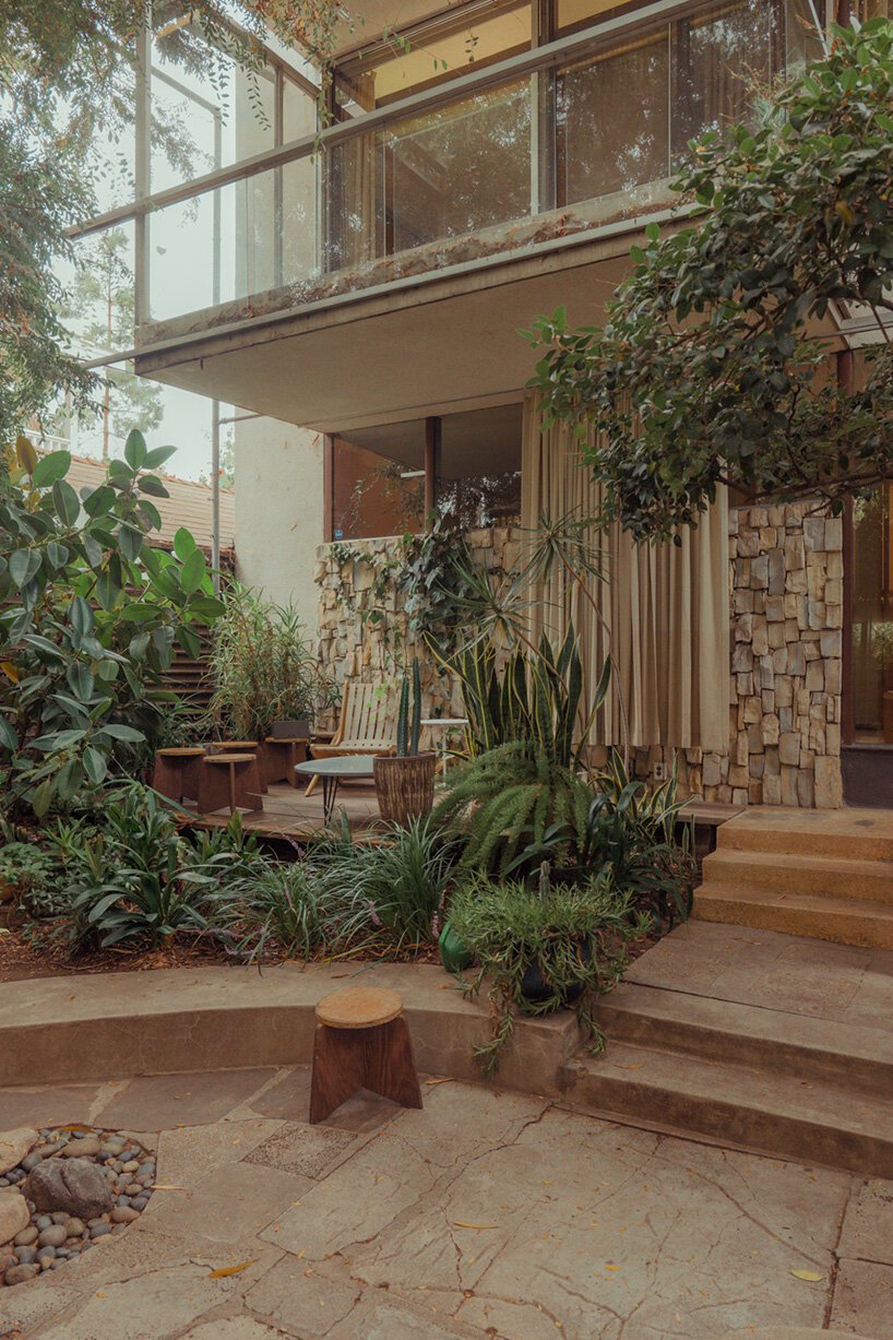 Franck Bohbot captures Richard Neutra's VDL Studio & Residences in L.A.